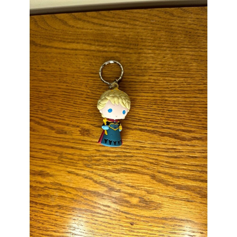 Disney Figural Keyring Series 7 Elsa Frozen Blind Bag Figure